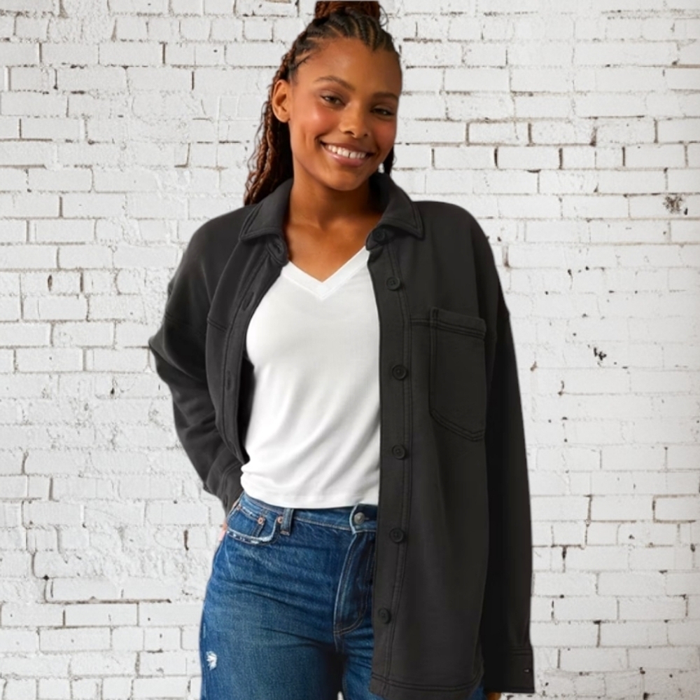 Nwt AE Black 🖤 Oversized Shacket Shirt Sz Large - Picture 2 of 5
